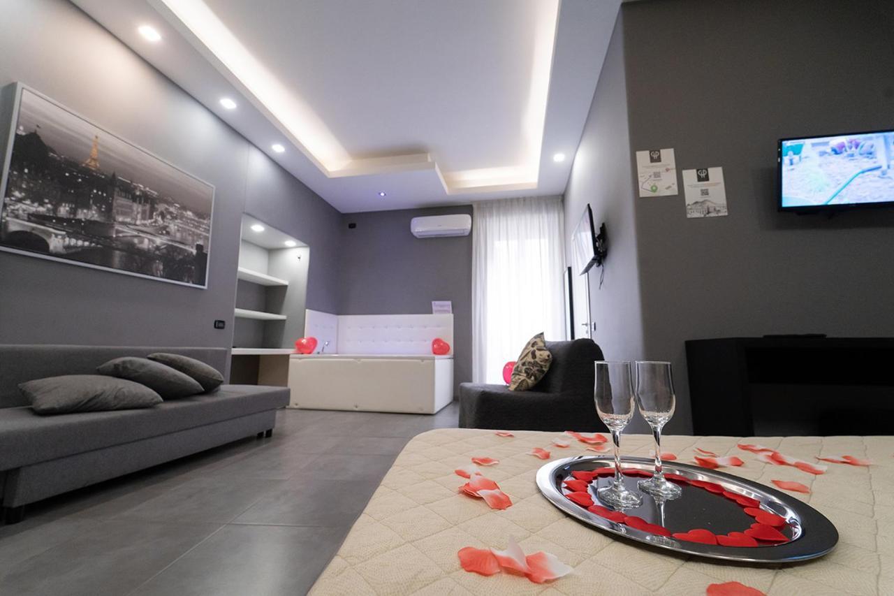 Royal House Napoli Centro, By Clapa Group Hotel Exterior foto