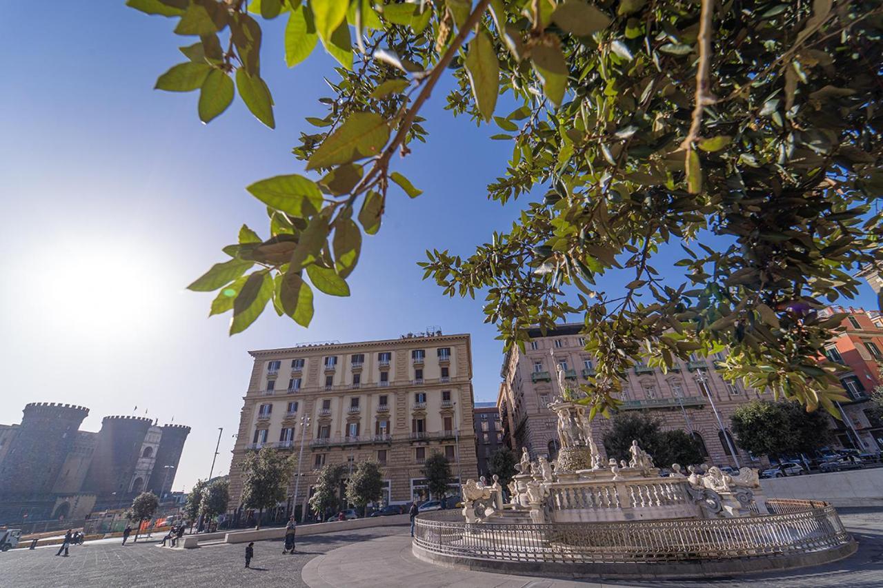 Royal House Napoli Centro, By Clapa Group Hotel Exterior foto
