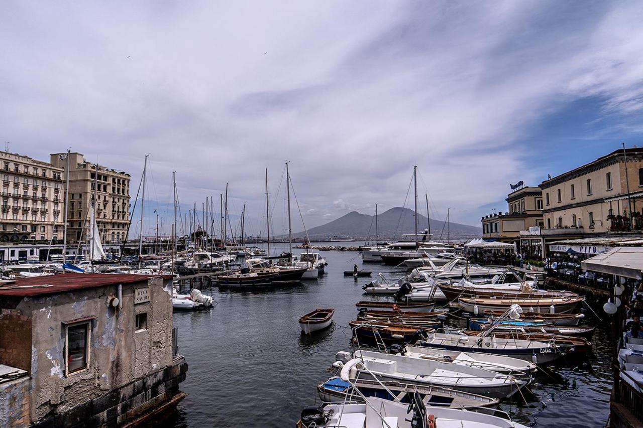Royal House Napoli Centro, By Clapa Group Hotel Exterior foto