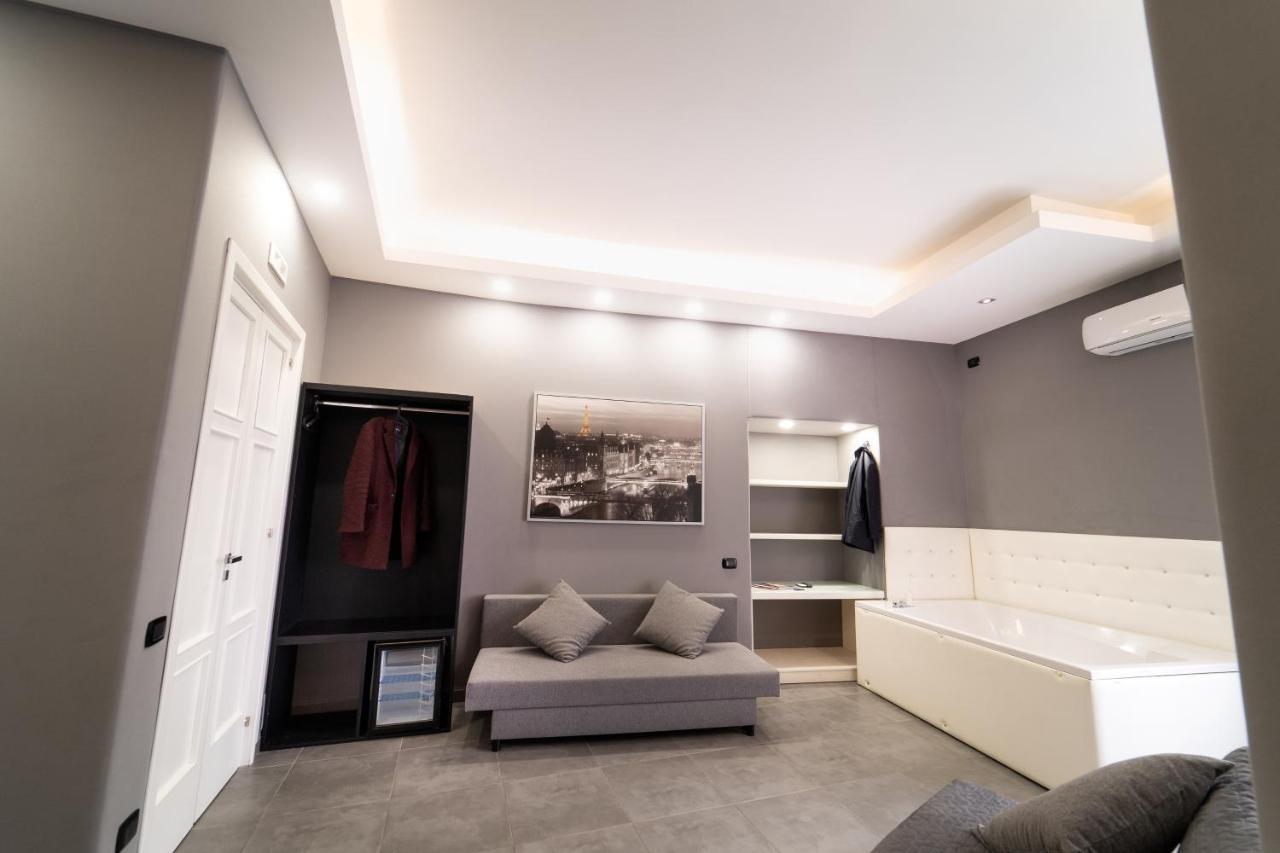 Royal House Napoli Centro, By Clapa Group Hotel Exterior foto