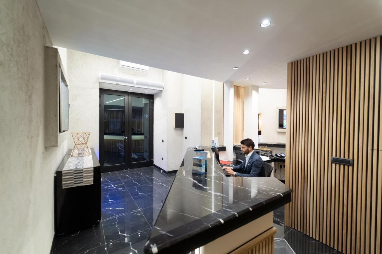 Royal House Napoli Centro, By Clapa Group Hotel Exterior foto