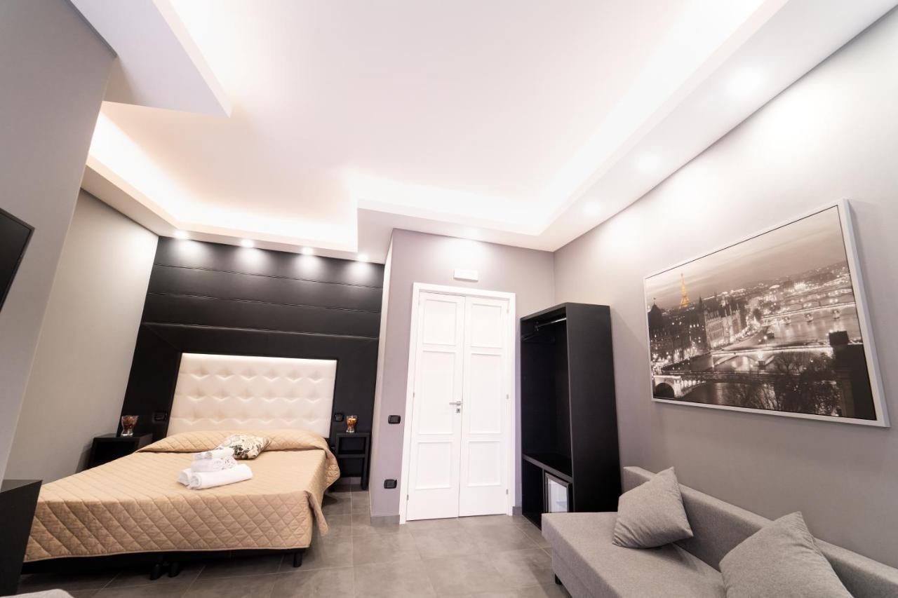 Royal House Napoli Centro, By Clapa Group Hotel Exterior foto